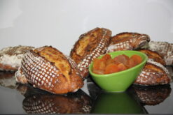 Le pain miel, abricot - Boulangerie Brin