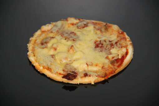 Pizza basque individuelle (tomate, poulet roti, tomates provençale) - Boulangerie Brin