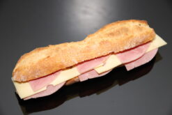 Sandwich jambon beurre et emmental - Boulangerie Brin